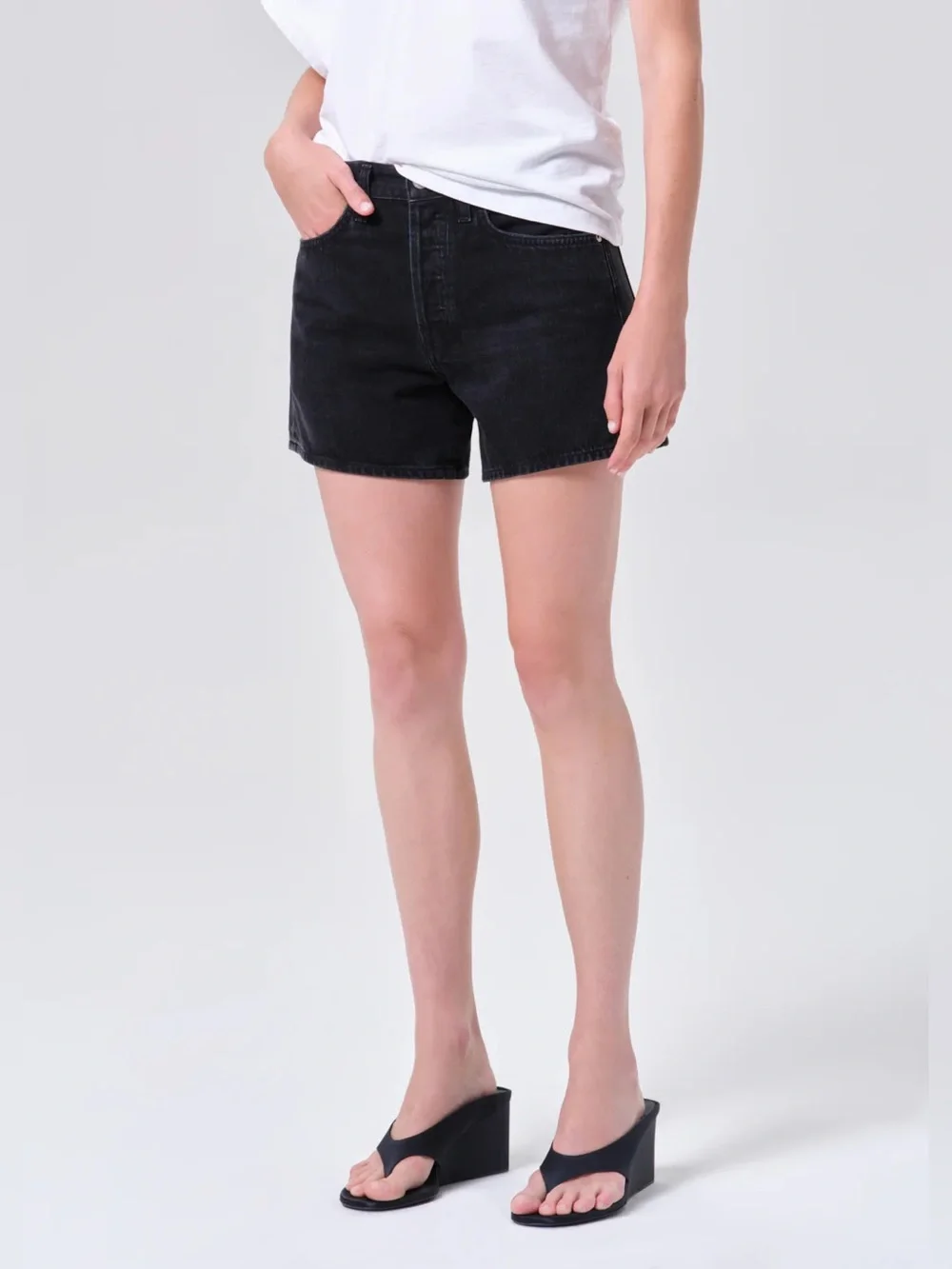 AGOLDE Parker Long Jean Shorts in Phase Black sz 27 4.5